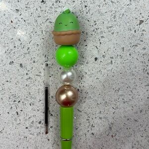 Largo Squish’a’long Pen with ink refill​